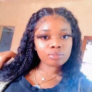 Meet your Posher, Laquinta